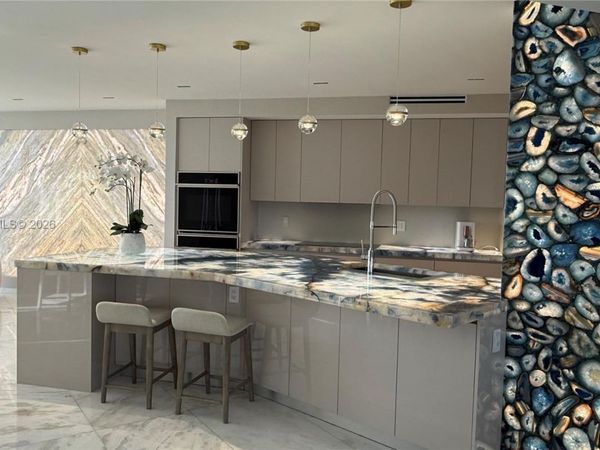 720 NE 69th St, Unit 10N, Miami, FL 33138