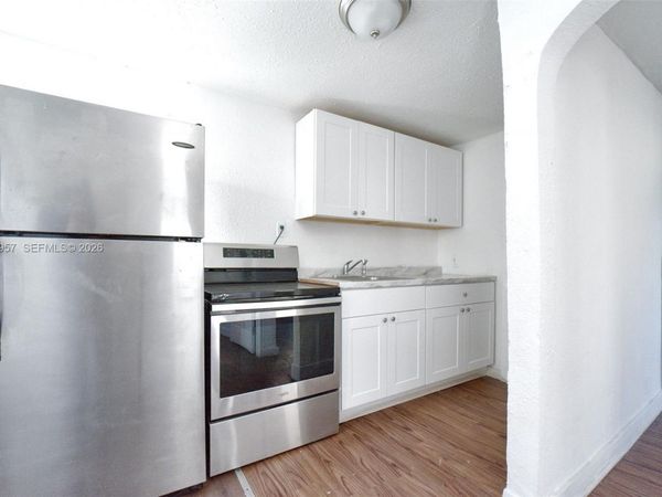 3660 NW 20th Ave , Unit 4, Miami, FL 33142