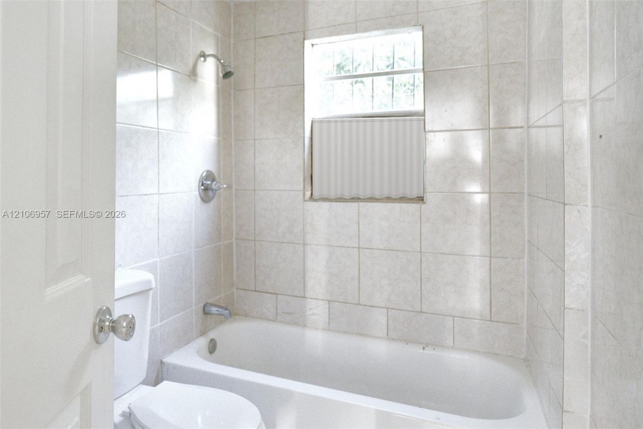 3660 NW 20th Ave , Unit 4, Miami, FL 33142 Photo