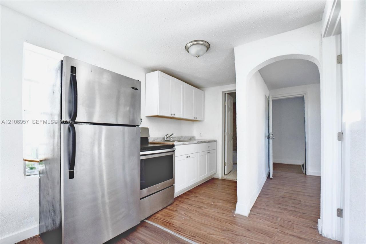 3660 NW 20th Ave , Unit 4, Miami, FL 33142 Photo