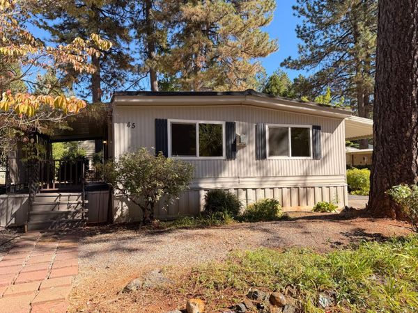 45 Primrose Ln, Grass Valley, CA 95945