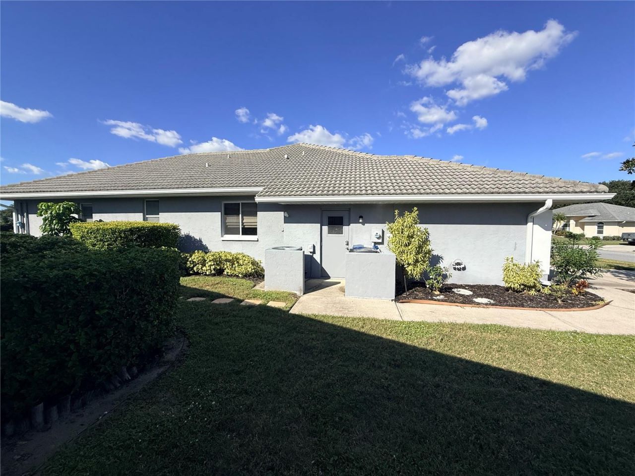 5829 Carriage Drive, Sarasota, FL 34243 Photo