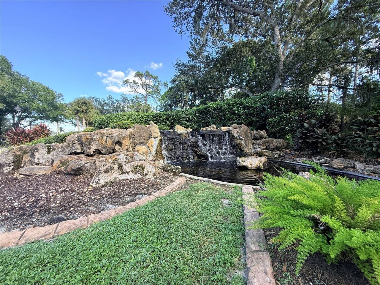 5829 Carriage Drive, Sarasota, FL 34243 Photo