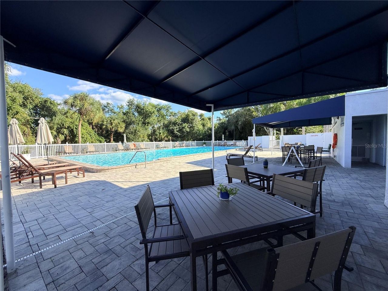 5829 Carriage Drive, Sarasota, FL 34243 Photo