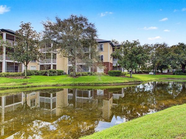 4211 CHATHAM OAK COURT, Unit 111, TAMPA, FL 33624