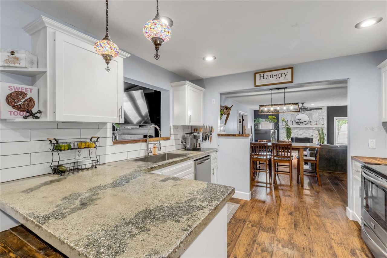 3022 Orange Tree Drive , Edgewater, FL 32141 Photo