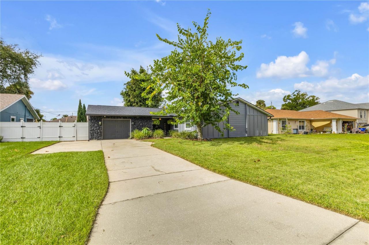 3022 Orange Tree Drive , Edgewater, FL 32141 Photo