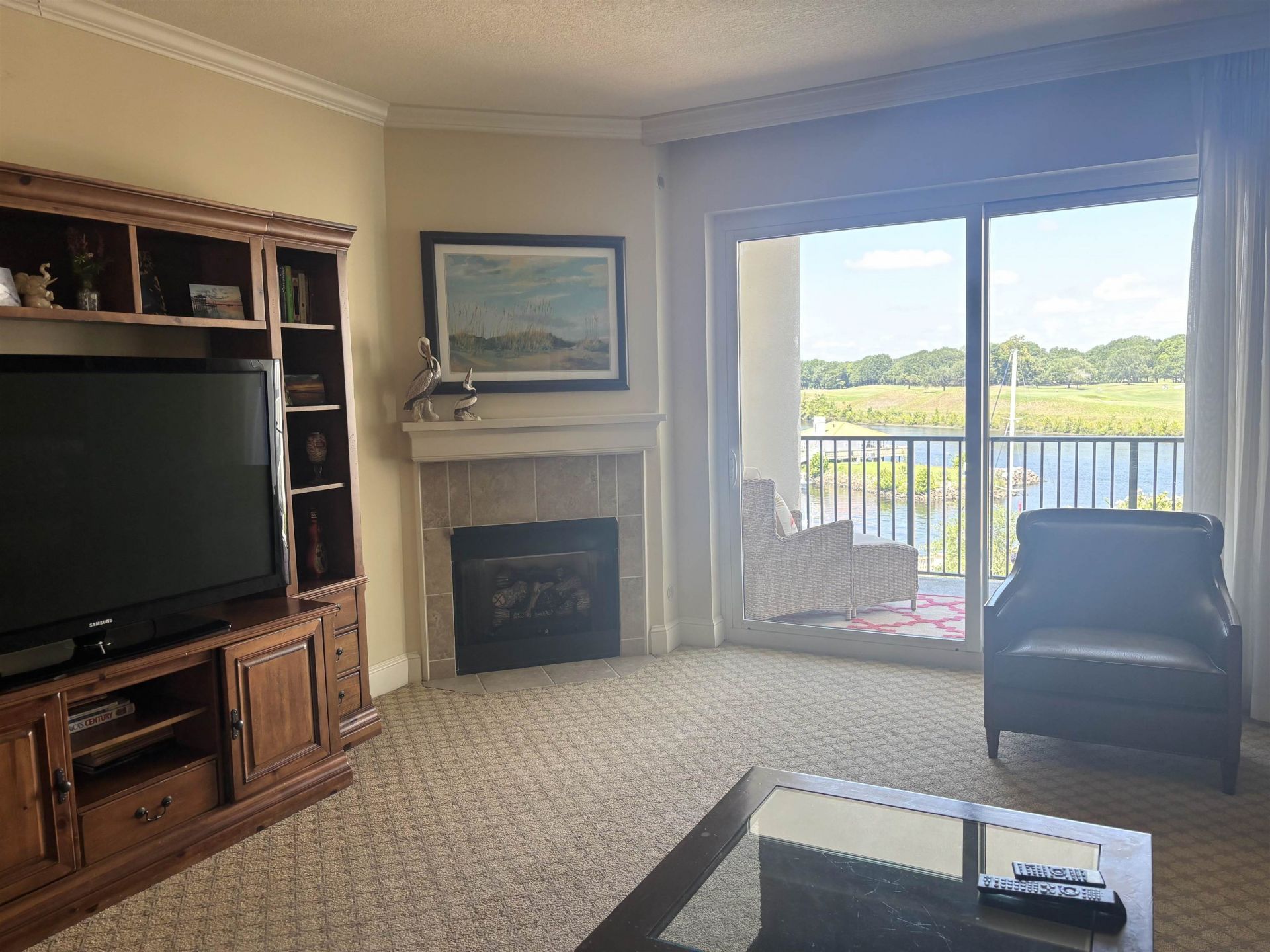 8121 Amalfi Pl. Photo 4