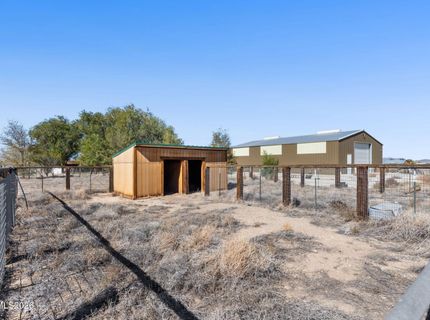 606 Pete Hendrichs Road, Yerington, NV 89447 Photo