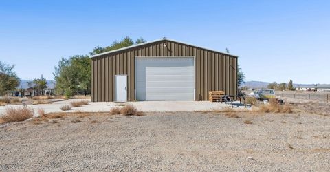 606 Pete Hendrichs Road, Yerington, NV 89447 Photo