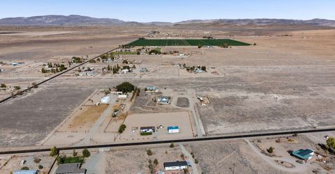 606 Pete Hendrichs Road, Yerington, NV 89447 Photo