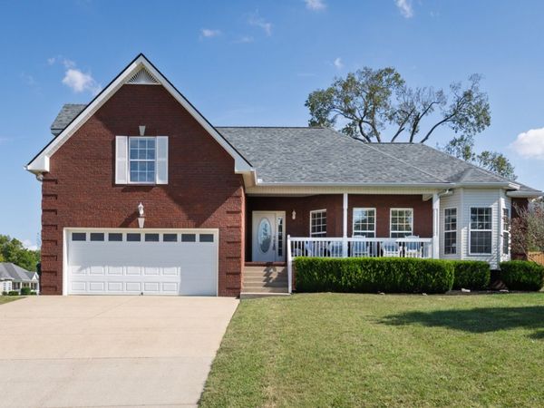 15 Abbey Rd , Lebanon, TN 37090