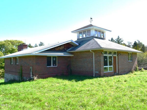22 Catallo Drive, Waterford, NY 12188