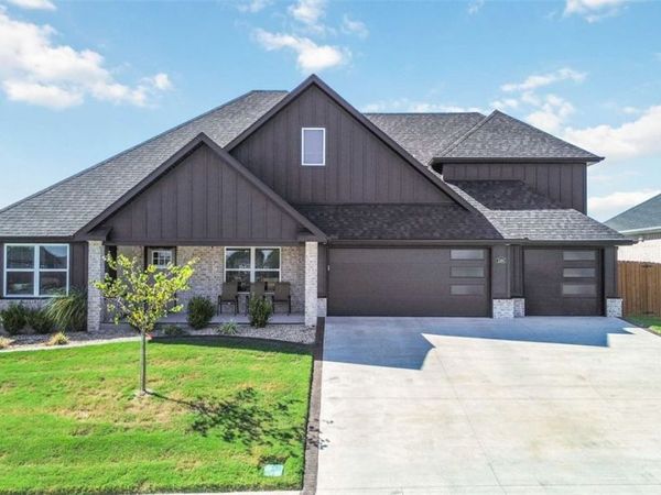 1580 Lariat Circle , Centerton, AR 72719