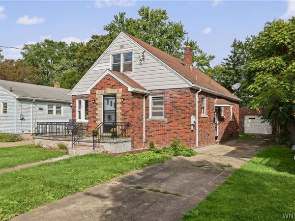 1820 North Avenue , Niagara Falls, NY 14305