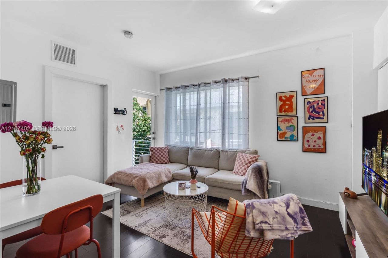 551 Michigan Ave , Unit 223, Miami Beach, FL 33139 Photo