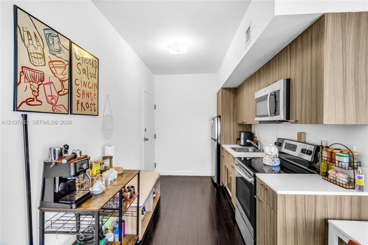 551 Michigan Ave , Unit 223, Miami Beach, FL 33139 Photo