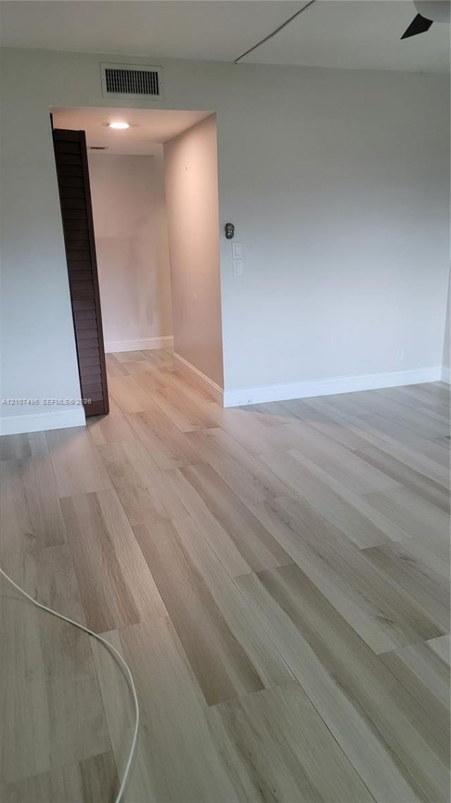 330 Racquet Club Rd , Unit 204, Weston, FL 33326 Photo
