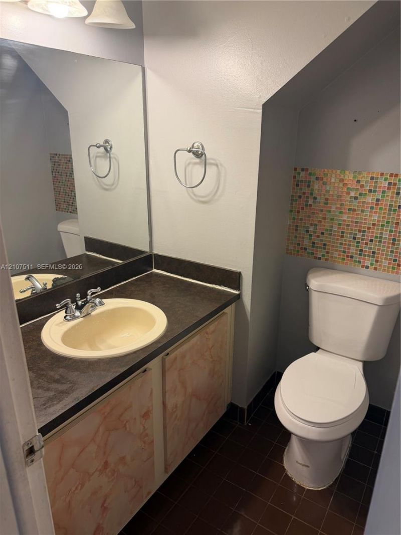 12 S Valencia Dr, Unit 5-4, Davie, FL 33324 Photo