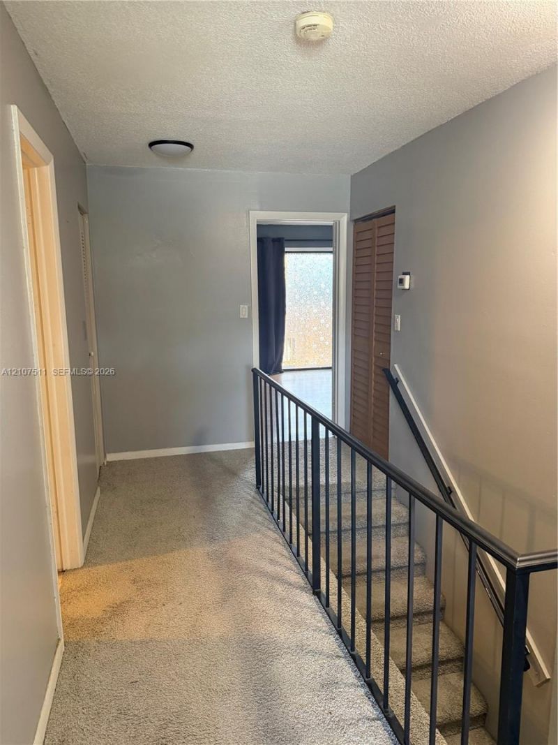 12 S Valencia Dr, Unit 5-4, Davie, FL 33324 Photo