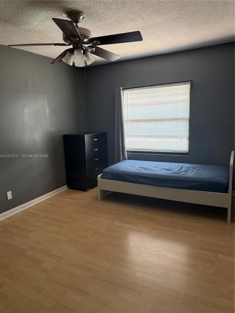 12 S Valencia Dr, Unit 5-4, Davie, FL 33324 Photo