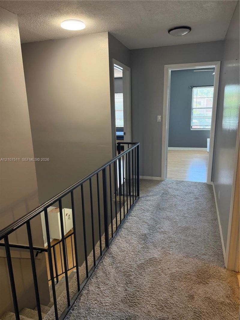 12 S Valencia Dr, Unit 5-4, Davie, FL 33324 Photo