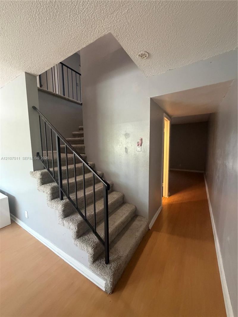 12 S Valencia Dr, Unit 5-4, Davie, FL 33324 Photo