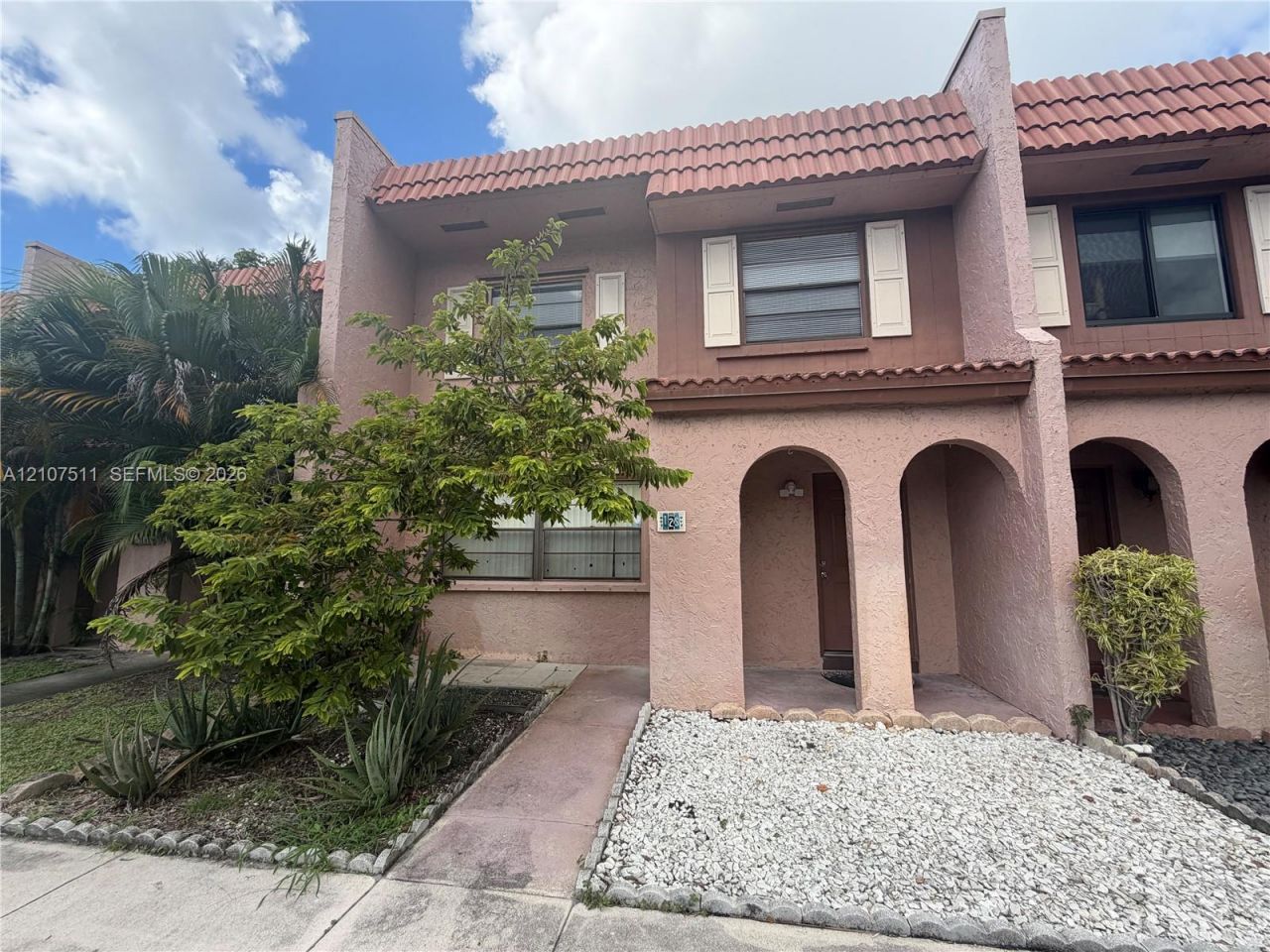 12 S Valencia Dr, Unit 5-4, Davie, FL 33324 Photo