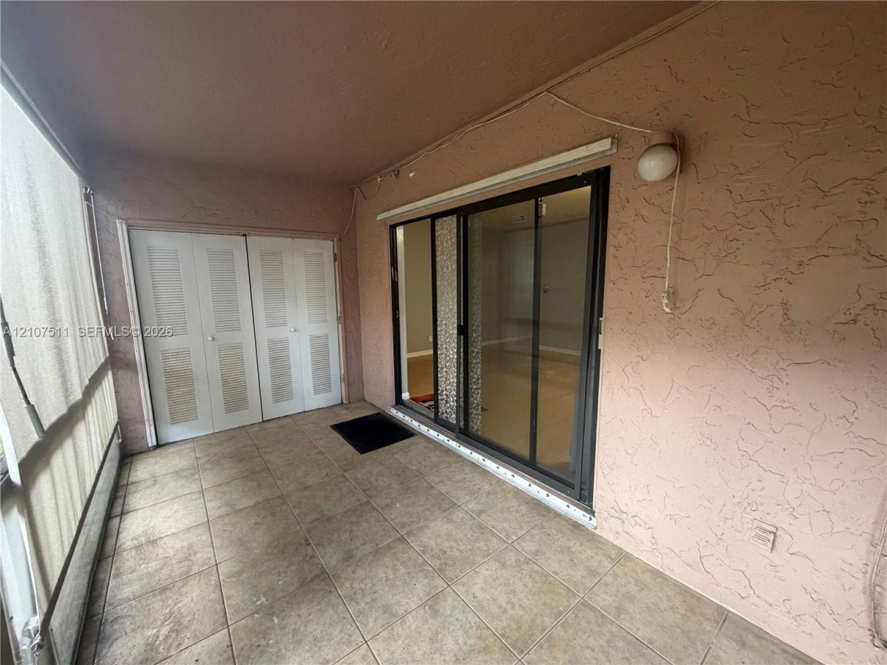 12 S Valencia Dr, Unit 5-4, Davie, FL 33324 Photo