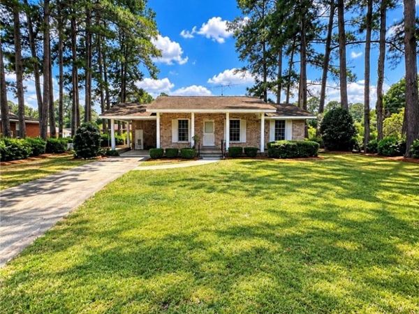 702 E Gertrude Street, Fairmont, NC 28340