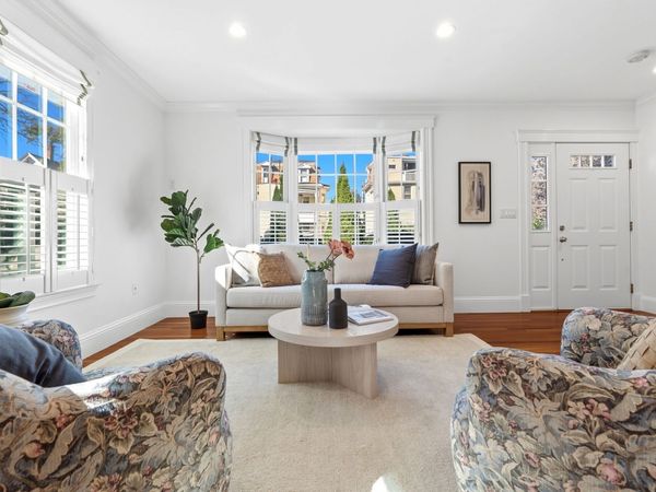 41-B Oak St, Unit 41B, Somerville, MA 02143