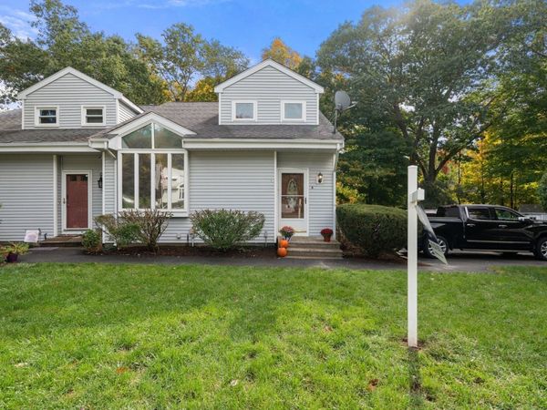8 Lauren Drive, Unit 8, Rockland, MA 02370