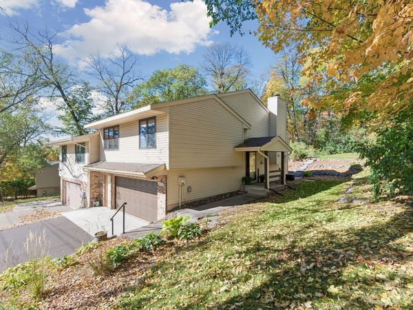 20550 Excelsior Boulevard, Excelsior, MN 55331