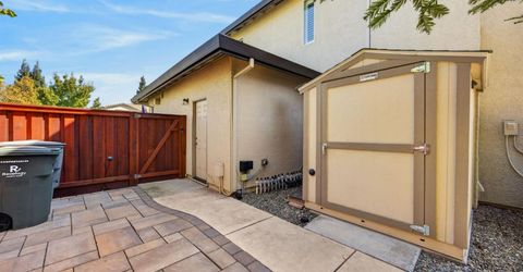 3611 Ghislaine Ct, Roseville, CA 95747 Photo
