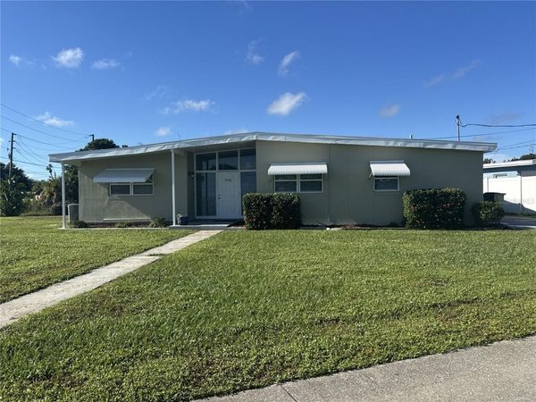 7905 JEFFERY AVENUE, NORTH PORT, FL 34287
