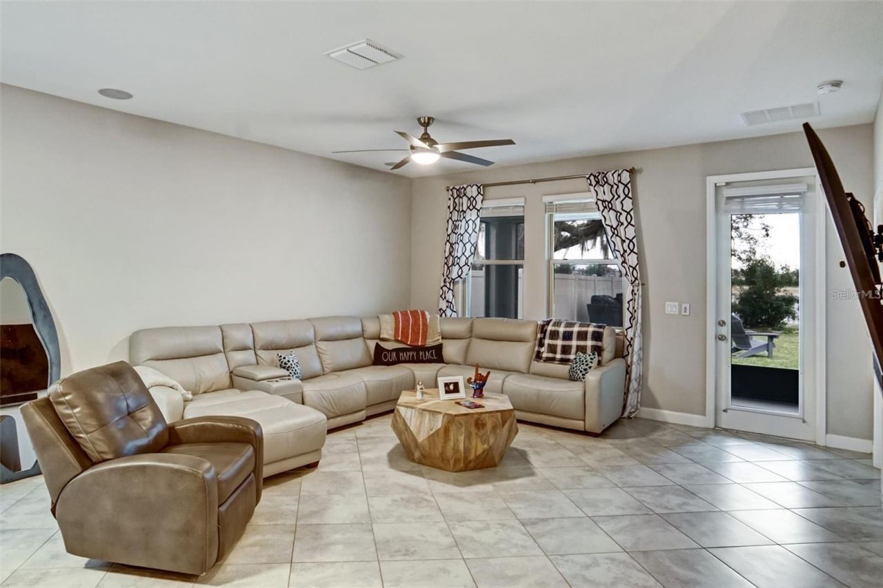 11420 Freshwater Ridge Drive , Riverview, FL 33569 Photo