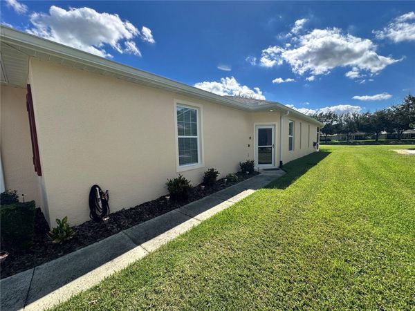 26942 WHITE PLAINS WAY , LEESBURG, FL 34748