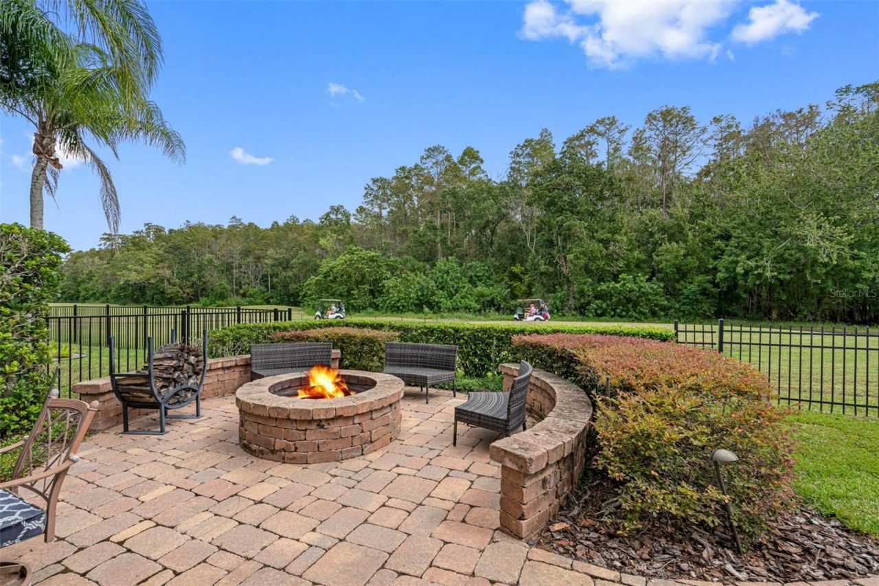 531 Isleworth Close, Tarpon Springs, FL 34688 Photo