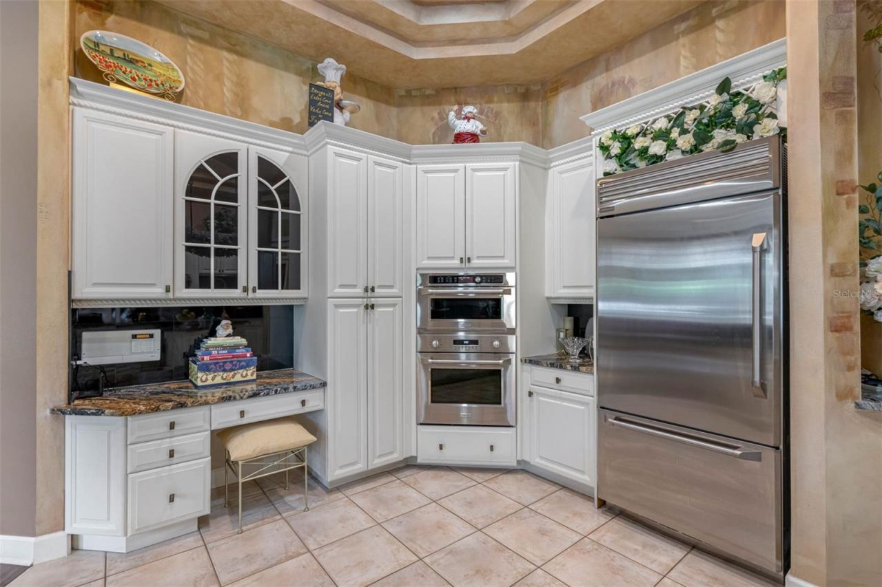 531 Isleworth Close, Tarpon Springs, FL 34688 Photo