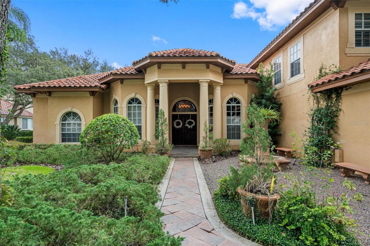 531 Isleworth Close , Tarpon Springs, FL 34688 Main Photo