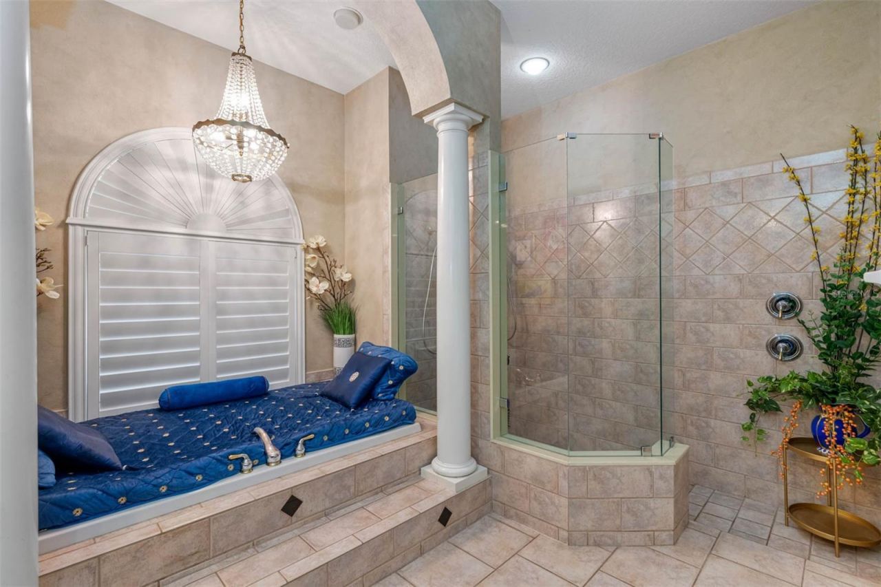 531 Isleworth Close, Tarpon Springs, FL 34688 Photo