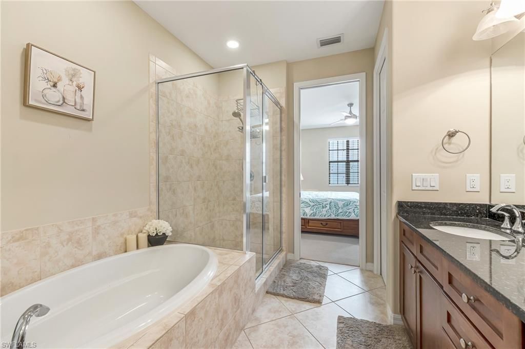 11864 Izarra Way , Unit 7205, Fort Myers, FL 33912 Photo