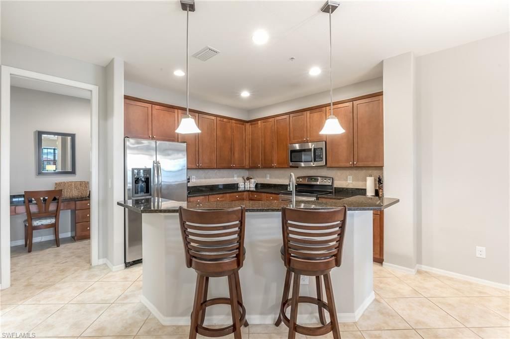 11864 Izarra Way , Unit 7205, Fort Myers, FL 33912 Photo