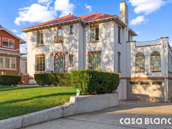 10511 Ditmars Boulevard , East Elmhurst, NY 11369