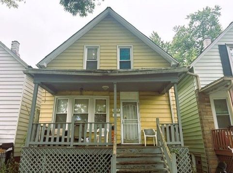 Main Photo