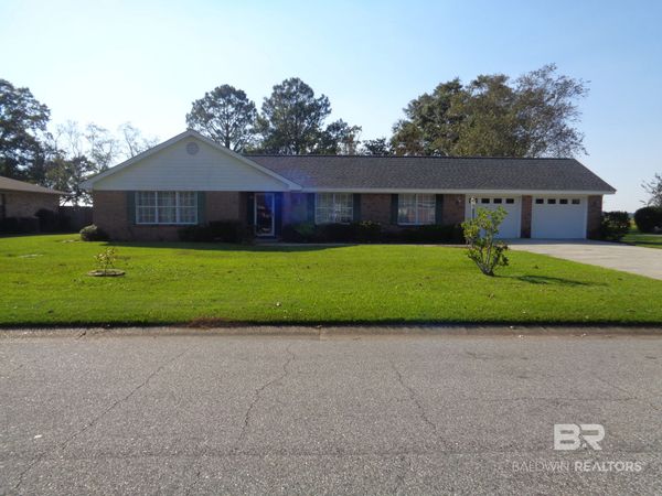 9075 Fairway Drive, Foley, AL 36535