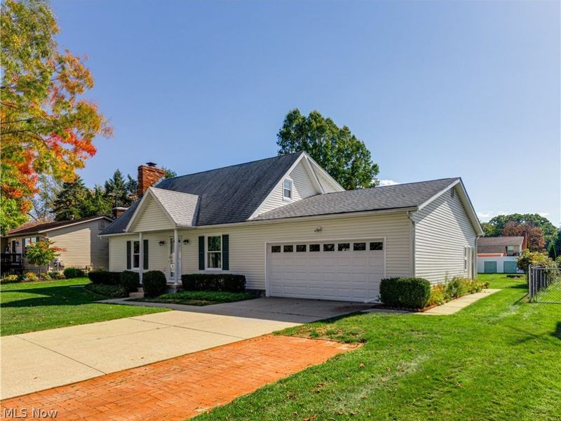 322 Rivermoor Drive, Mogadore, OH 44260 Photo 2