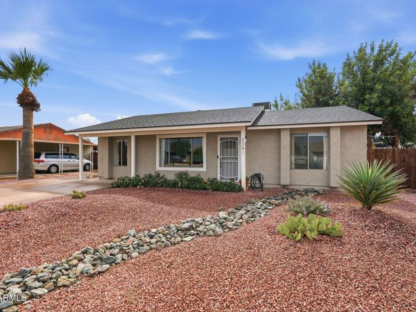 2341 W PAMPA Avenue, Mesa, AZ 85202