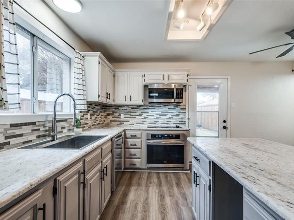 1846 Tucson Drive, Lewisville, TX 75077