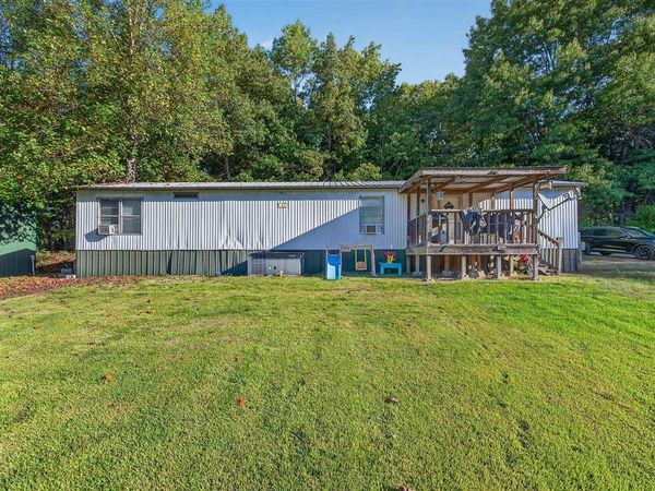 648 Stony Point Road , Franklin, KY 42134